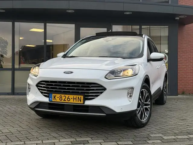 Ford Kuga 2.5 PHEV Titanium ✅ Panoramadak ✅ Carplay  ✅ TREKHAAK