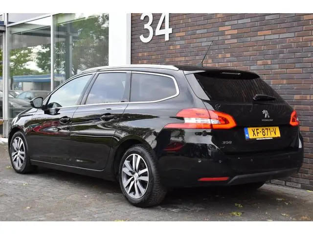 Peugeot 308 SW 1.2 PureTech Blue Lease Premium