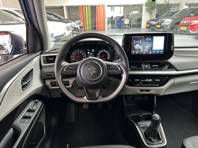 Suzuki Swift 1.2 Style Smart Hybride [10JAAR GARANTIE I CARPLAY | ACC