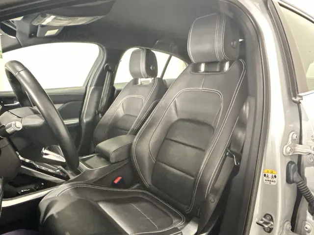 Jaguar I-PACE EV400 SE 90 kWh Lederen bekleding | Meridian Geluidsysteem | Alarm Soh Waarde (batteri...