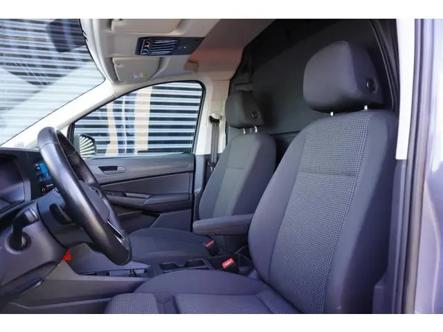Volkswagen Caddy Cargo 1.5 TSI 115pk  Benzine  Automaat Navigatie Apple Carplay Parkeersensoren Crui...