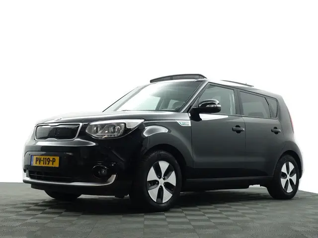 Kia Soul EV ExecutivePlusLine Aut- Panoramadak, Stoelventilatie, Navi, Camera, Xenon Led, Sfeerverli...