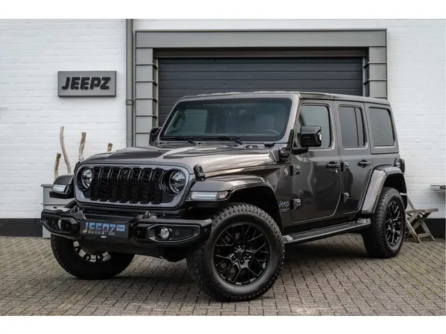Jeep Wrangler Unlimited 4xe Sahara - Jeepz Edition