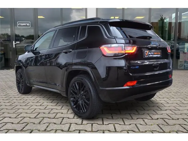 Jeep Compass 4xe 240 Plug-in Hybrid Electric S | ACC | 360 Camera | Leder |