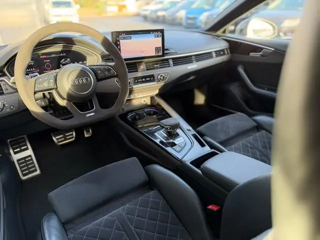 Audi RS5