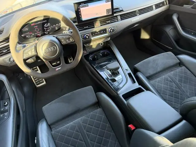 Audi RS5