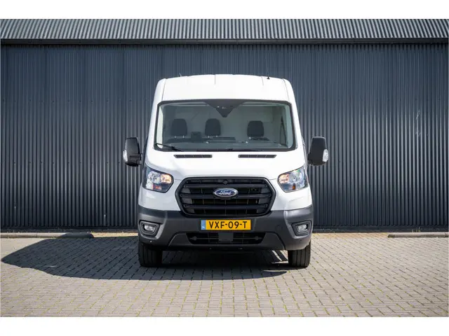 Ford Transit 2.0 EcoBlue L2H2 | Automaat | Camera | Cruise | Airco | Trekhaak