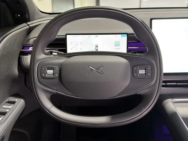 XPENG G6
