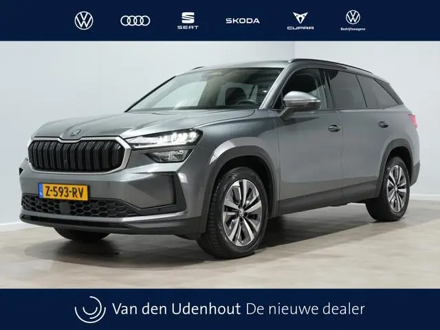 ŠKODA Kodiaq 1.5 TSI 150pk DSG MHEV First Ed. 7p. | Trekhaak | Navigatie | Camera | Stoelverw. 243