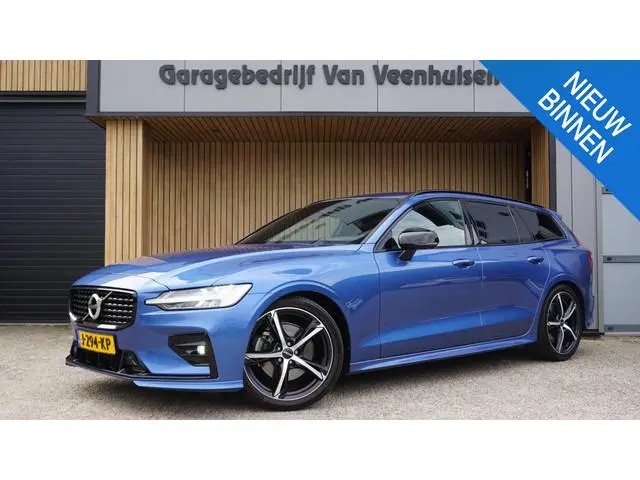 Volvo V60 2.0 163pk B3 R-Design Leder 19inch LM Stoel/Stuurwiel VW. Trekhaak Keyless LED Adaptive Cr...