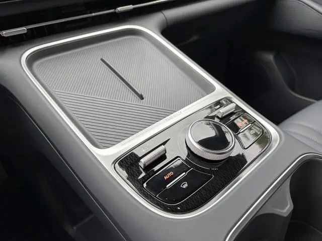 Geely Starray EM-i