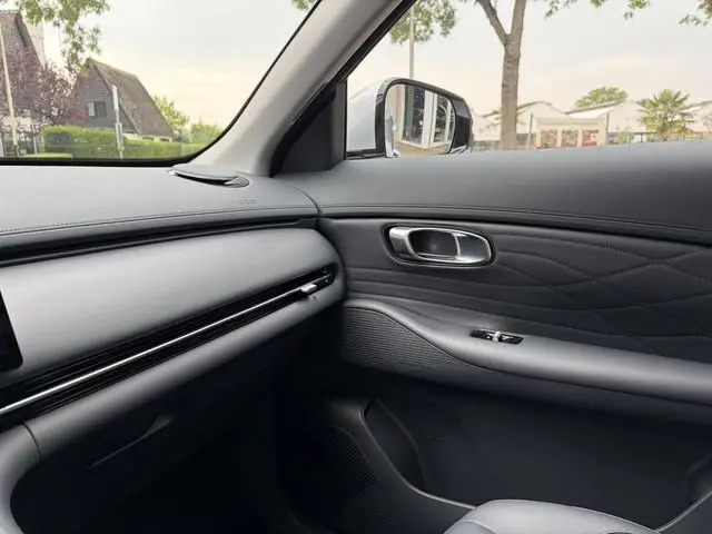 Geely Starray EM-i