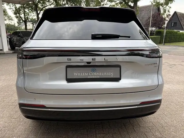 Geely Starray EM-i