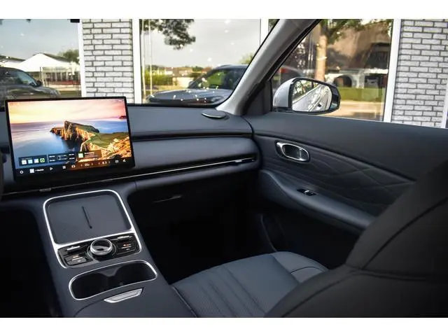 Geely Starray EM-i