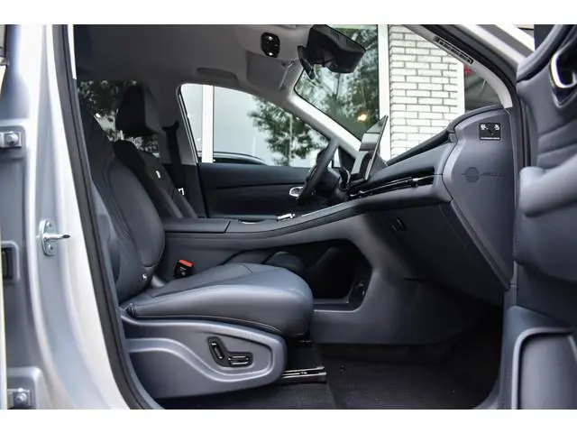 Geely Starray EM-i