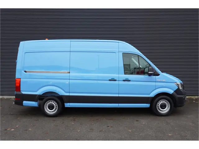 MAN TGE 180pk L3H3/L2H2 3500kg Trekhaak Cruise control Navigatie Camera 2-Zits Parkeersensoren