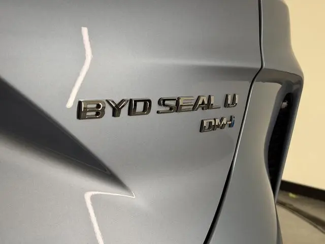 BYD SEAL U