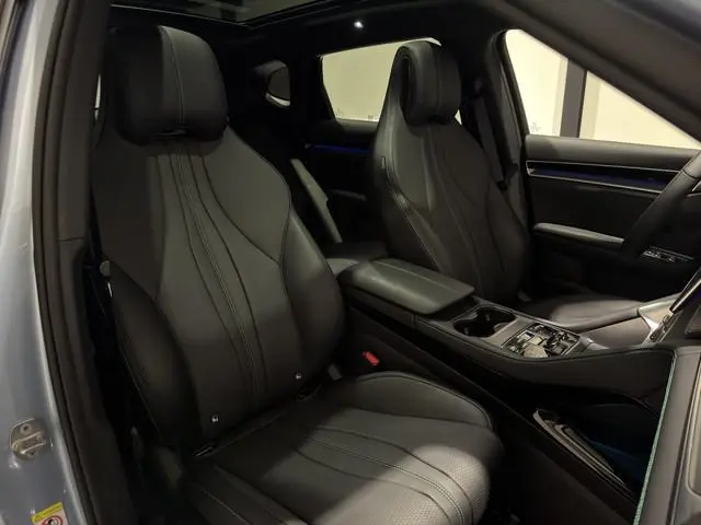 BYD SEAL U