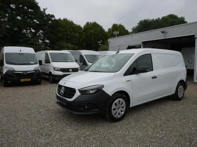 Mercedes-Benz eCitan