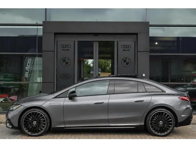 Mercedes-Benz EQE