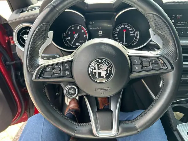 Alfa Romeo Stelvio 2.0 T 280 AWD Veloce Q4 | Schuifdak | Lederen Veloce interieur | Harman/Kardon |...