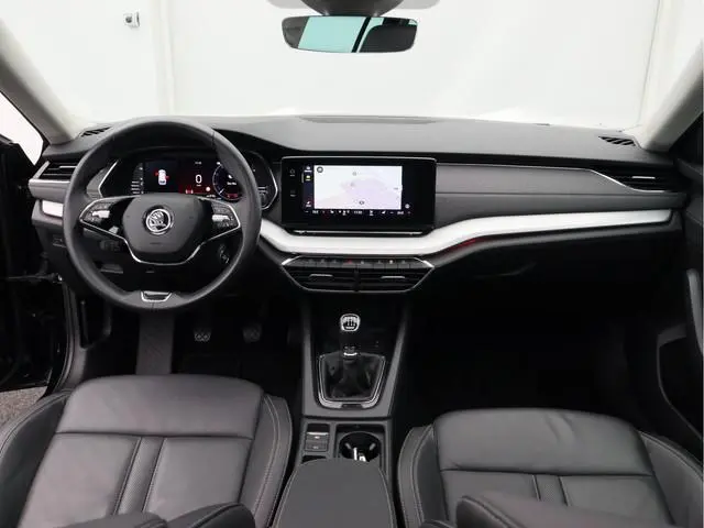 ŠKODA Octavia Combi 1.0 TSI Business Edition Plus/ leder/ schuifdak!