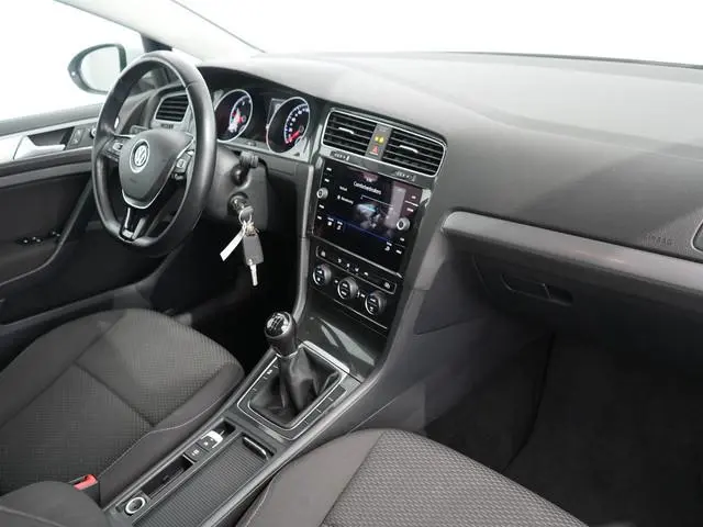 Volkswagen Golf 1.0 TSI Comfortline | Clima | Navi | Lm | Carplay