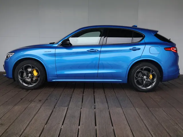 Alfa Romeo Stelvio 2.0 T AWD Veloce | Sportstoelen | Adap. Cruise Control | Schakelflippers | 20" ve...