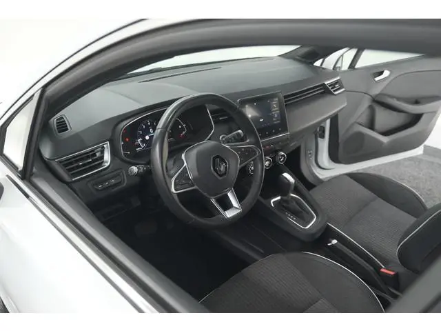 Renault Clio TCe 130 EDC Intens | 360 Camera | Apple Carplay | Parkeersensoren | Climate Control