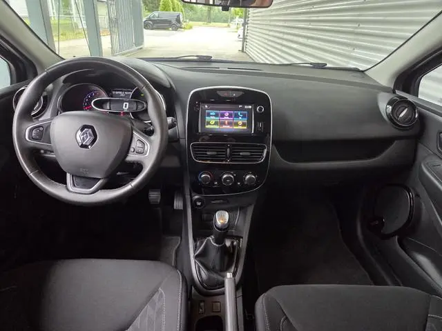 Renault Clio Estate 0.9 TCe Limited