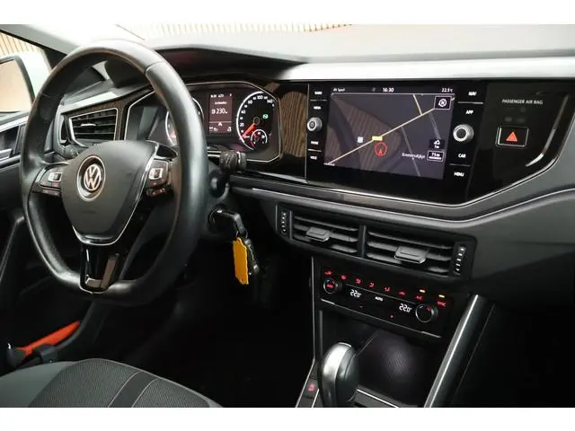 Volkswagen Polo 1.0 TSI 95pk DSG R-Line Highline Camera Climate Control Adaptive Cruise