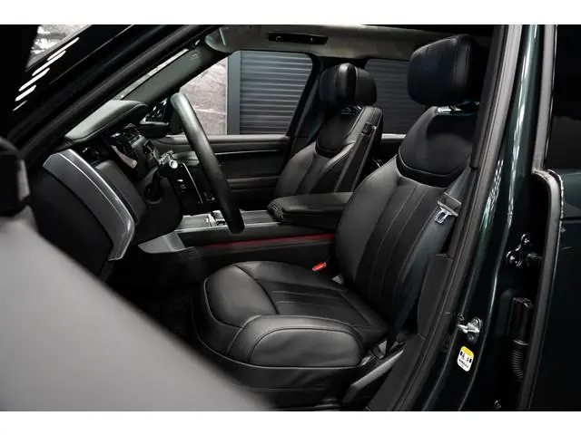 Land Rover Range Rover 3.0 P550e Autobiography *Meridian Signature / SV interieur / Panorama / Soft-...