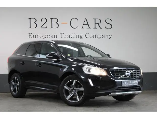 Volvo XC60 2.0 D4 FWD Ocean Race | Trekhaak | Leder | Stoelverwarming
