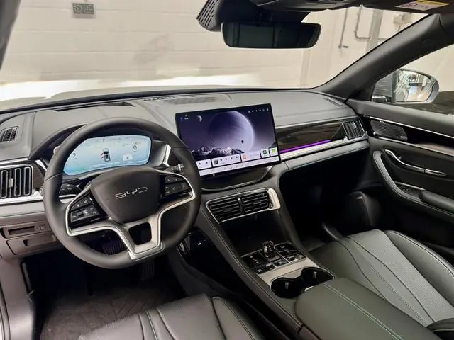 BYD SEAL U 1.5 DM-i FWD Boost | Panoramadak | 360 Camera | Carplay |