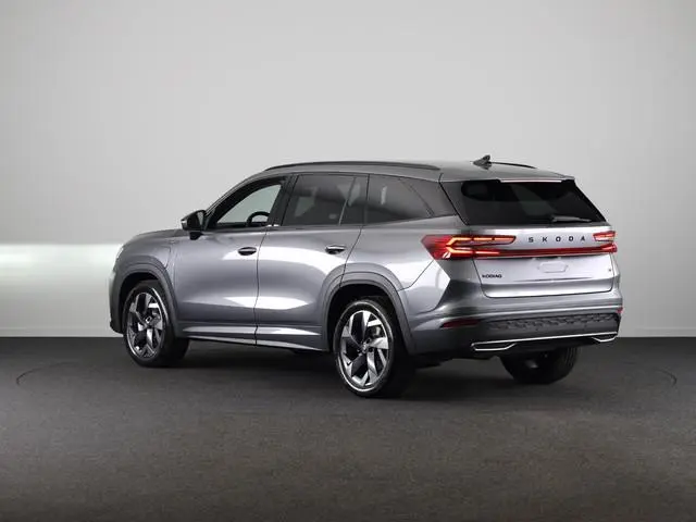 Škoda Kodiaq Sportline Business PHEV 1.5 TSI 204 pk | Trekhaak | Blind Spot | Adaptive Cruise | Stoe...