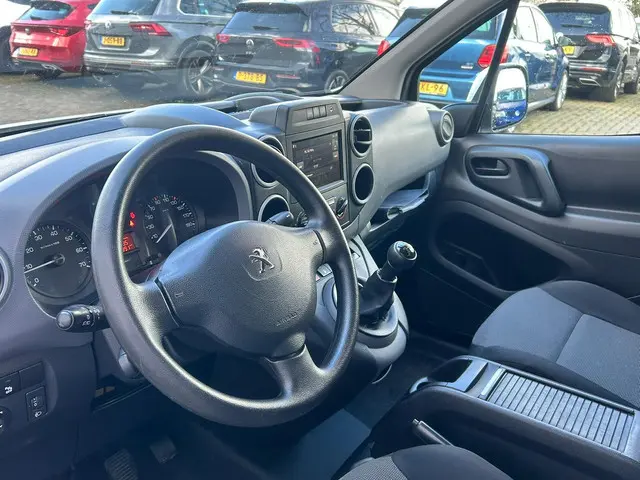 Peugeot Partner