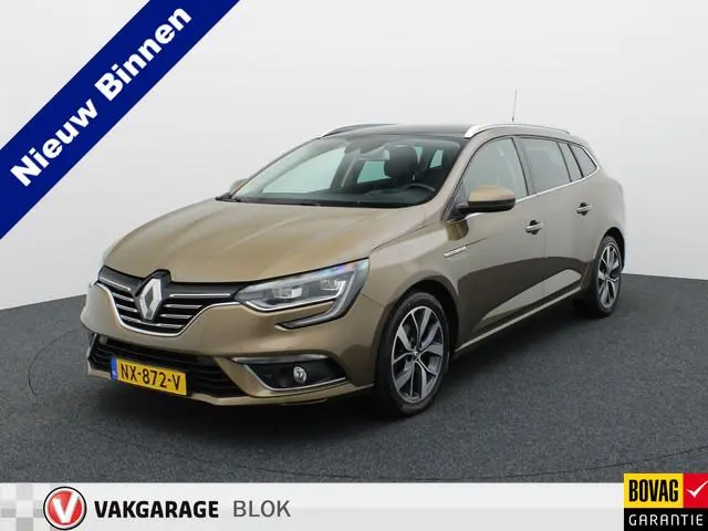 Renault Mégane Estate 1.2 TCe Bose | Panodak | Trekhaak | Head Up | Adapt. cr. | Camera | Prijs Rijk...