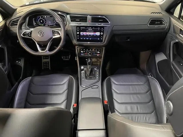 Volkswagen Tiguan 1.4 TSI eHybrid R-Line Business+ 19"/VOL Leder + memory/Panoramadak/360 camera/Ele...