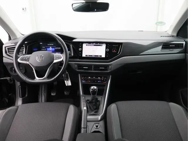 Volkswagen Polo 1.0 TSI Life Business/ achteruitrijcamera/ zeer mooi!