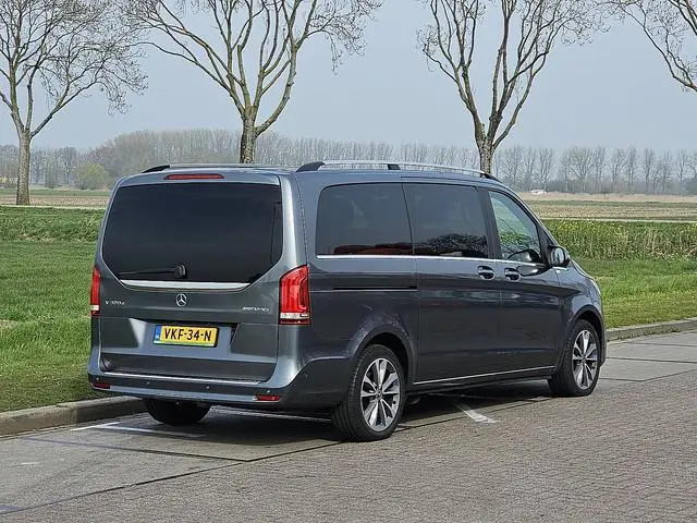 MERCEDES-BENZ V-KLASSE 300 CDI dubbele cabine nap !