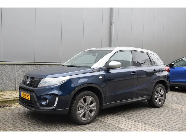 Suzuki Vitara 1.5 Hybrid Select Rhino Edition | Slechts 3.519KM!! | RHINO | Automaat |