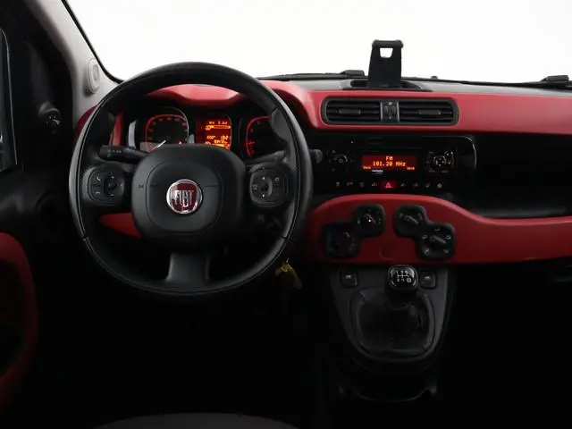 Fiat Panda 0.9 TWINAIR LOUNGE + AIRCO | LEDER STUUR | PRIVACY GLASS | ORIG. NL