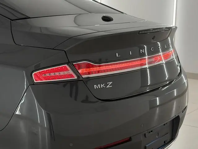 Lincoln MKZ