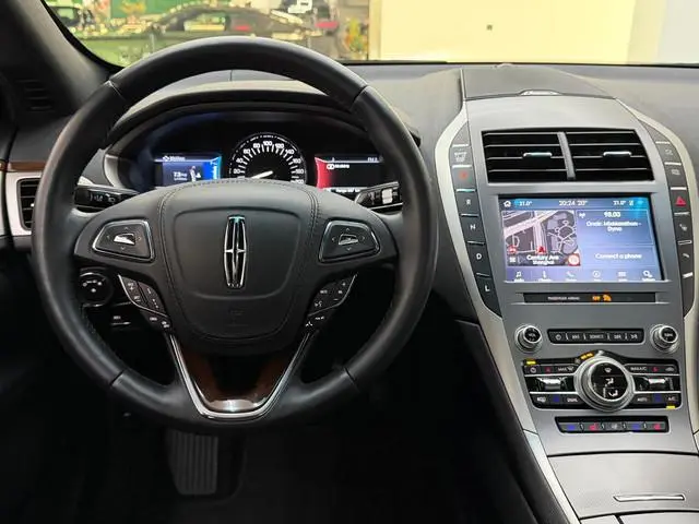 Lincoln MKZ