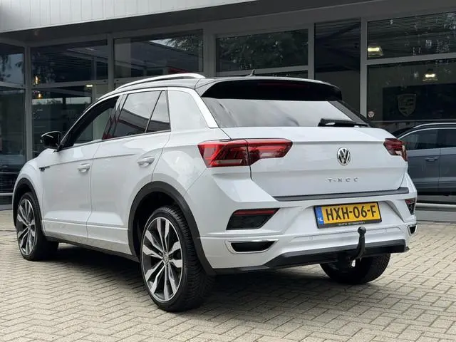 Volkswagen T-Roc 1.5 TSI AUT. *!* 3x R-LINE *!* PANODAK/ BEATS/ VIRTUAL/ 19 INCH/ CARPLAY *!*