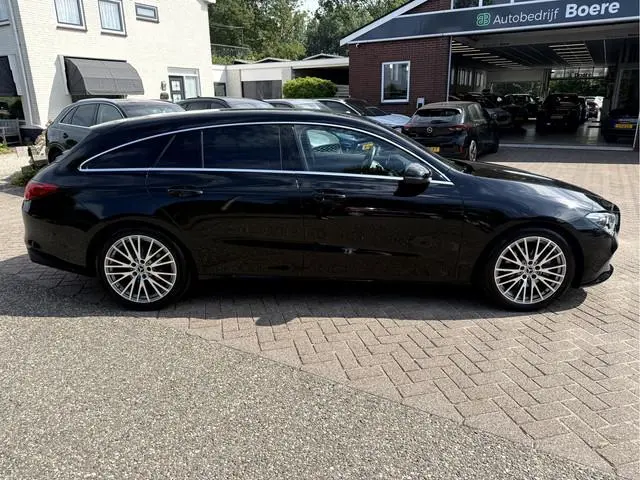 Mercedes-Benz CLA-klasse Shooting Brake 200 d Business Luxury NL. Auto, Widescreen, Sfeerverlichting