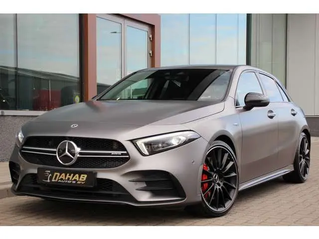 Mercedes-Benz A-klasse AMG 35 4MATIC Premium Plus | SCHAALSTOELEN | 360 CAMERA | HEAD UP |