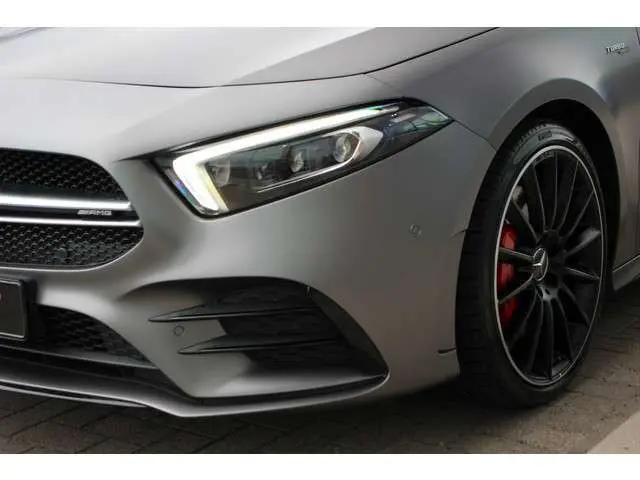 Mercedes-Benz A-klasse AMG 35 4MATIC Premium Plus | SCHAALSTOELEN | 360 CAMERA | HEAD UP |