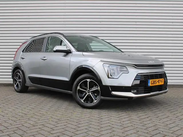 Kia Niro 1.6 GDi Hybrid DynamicPlusLine | Schuif-/kanteldak | Stuur-/stoelverwarming | Cruise adapt....