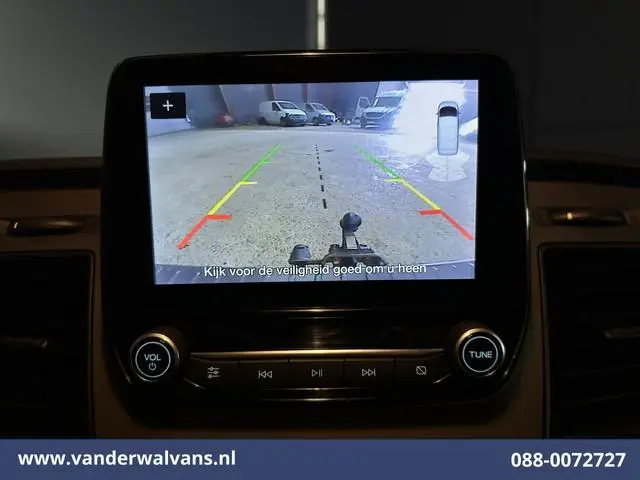 Ford Transit Custom 2.0 TDCI 130pk L2H1 Euro6 Airco | Camera | 2800kg Trekhaak | LED | Android Auto...
